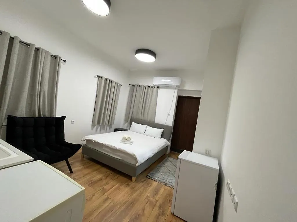 The Lion Hotel 하이파