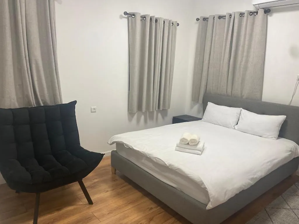 The Lion Hotel 하이파 0*,